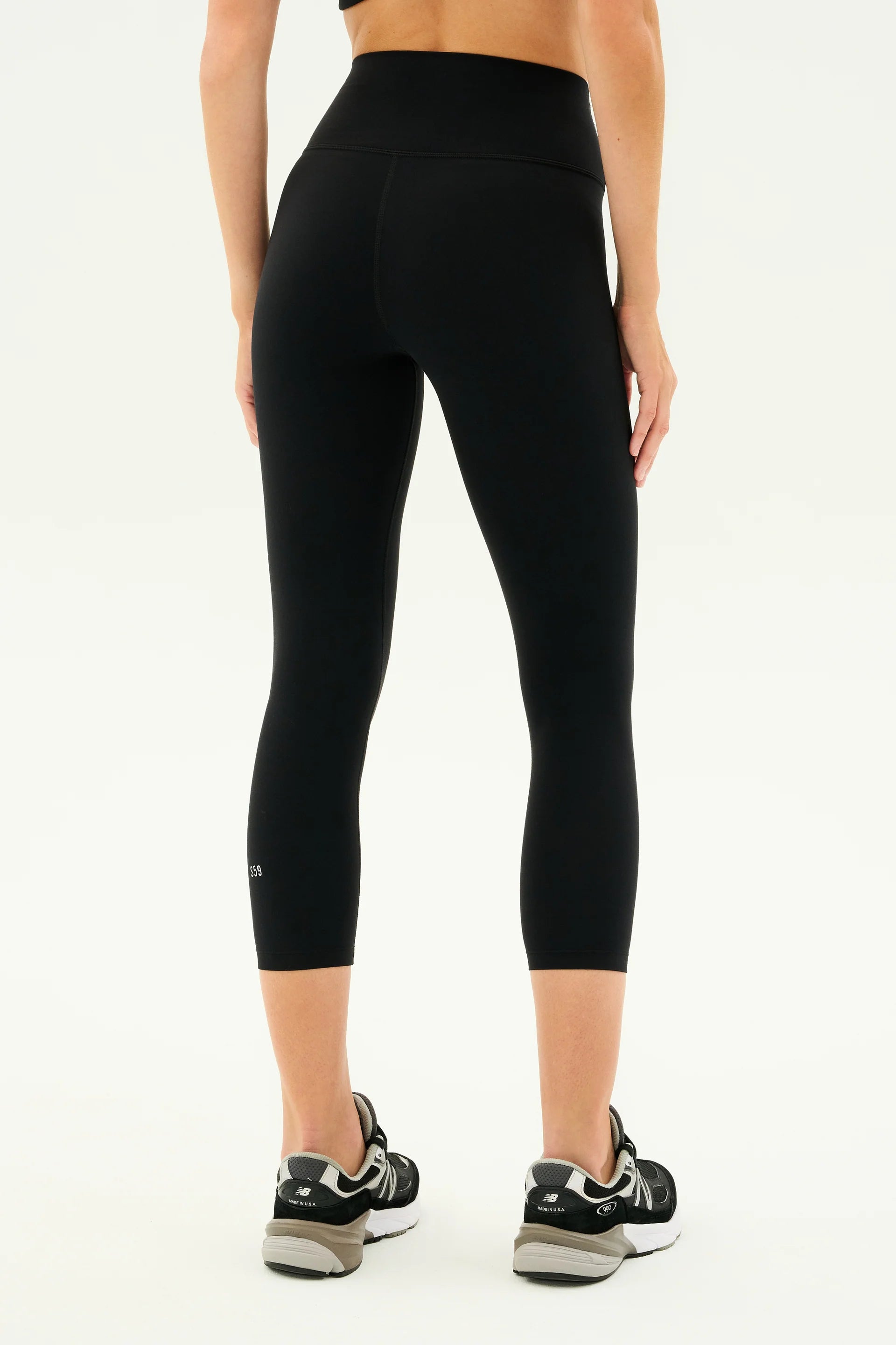 Airweight High Waist 23" Legging