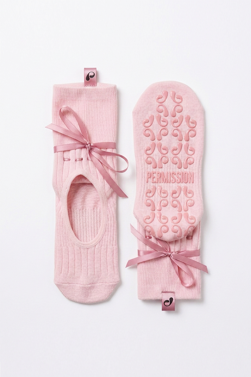 Ballet Grip Sock in Rethink Pink