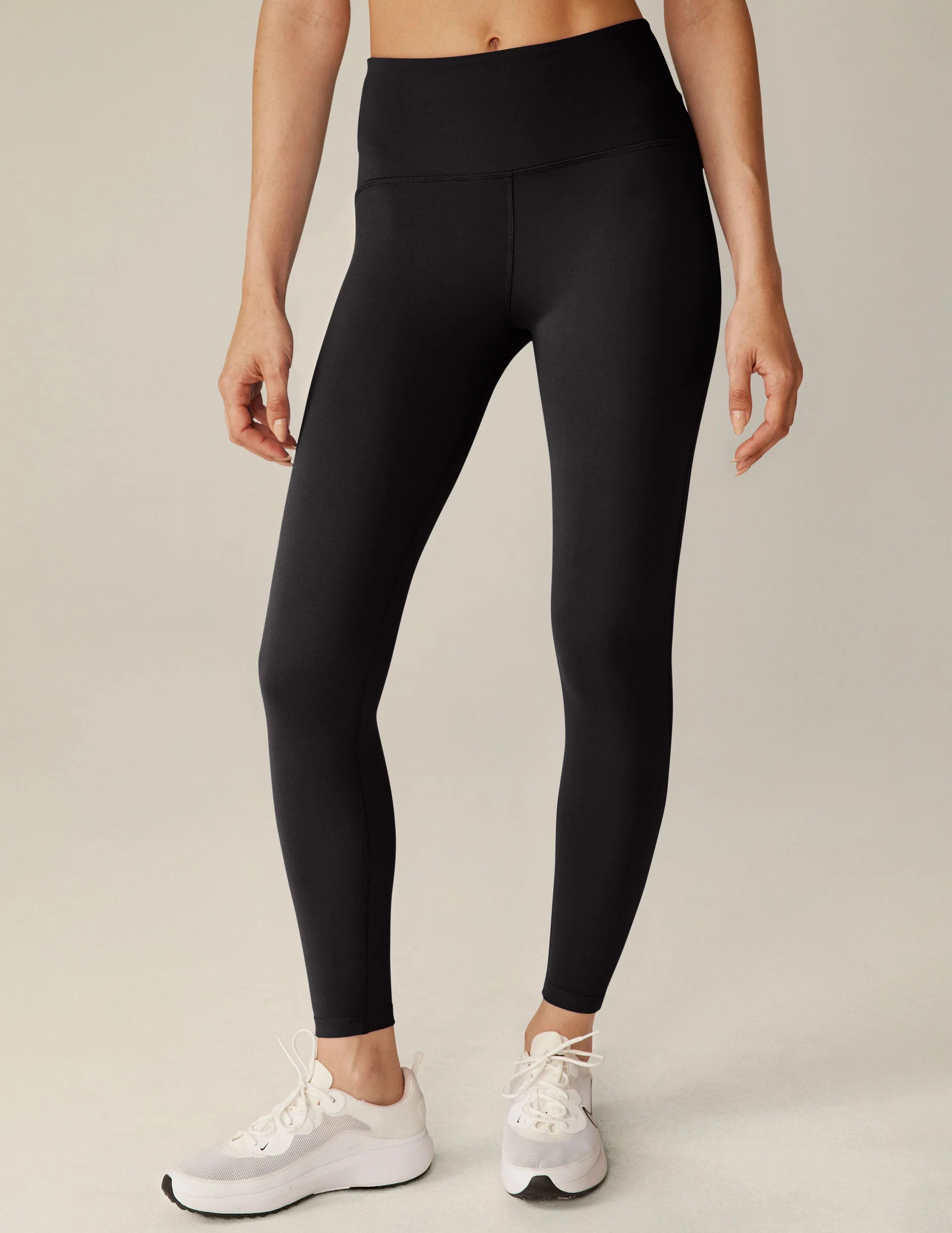 POWERBEYOND™ Strive Midi Legging