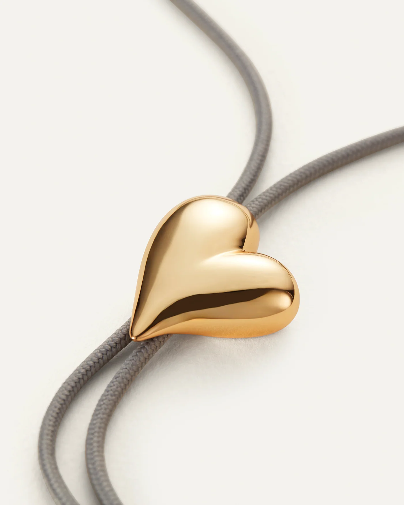 Art Heart Bolo Tie in Gold