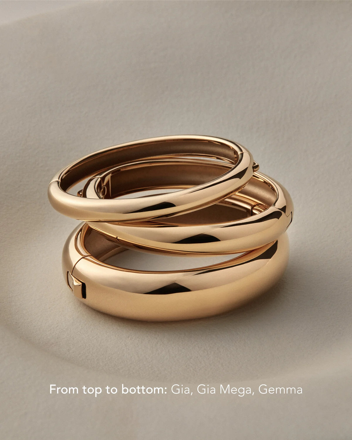 Gia Bangle in Gold