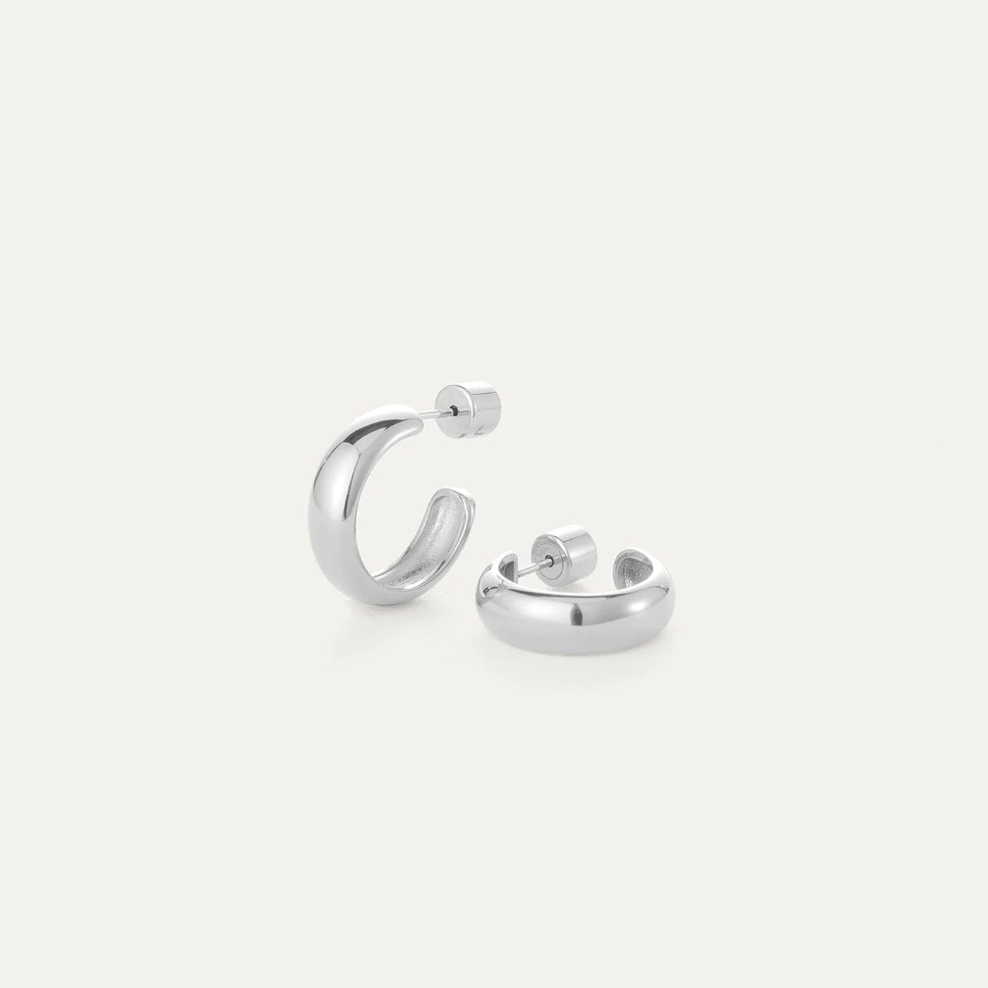 Staple Hoop Earrings Small in Silver