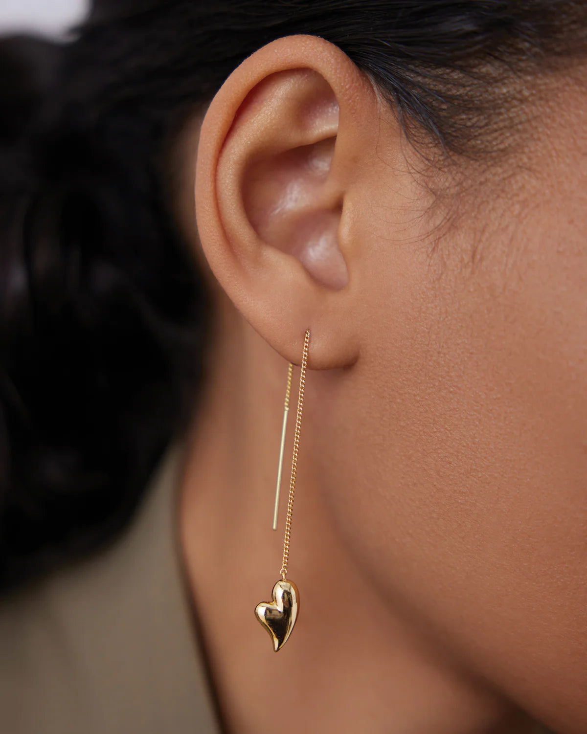 Puffy Heart Threader Earrings in Gold
