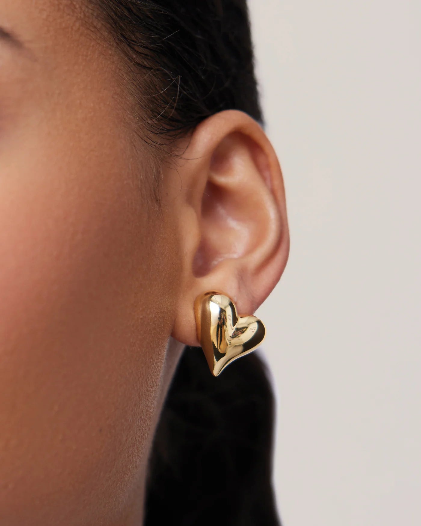 Art Heart Button Earrings in Gold