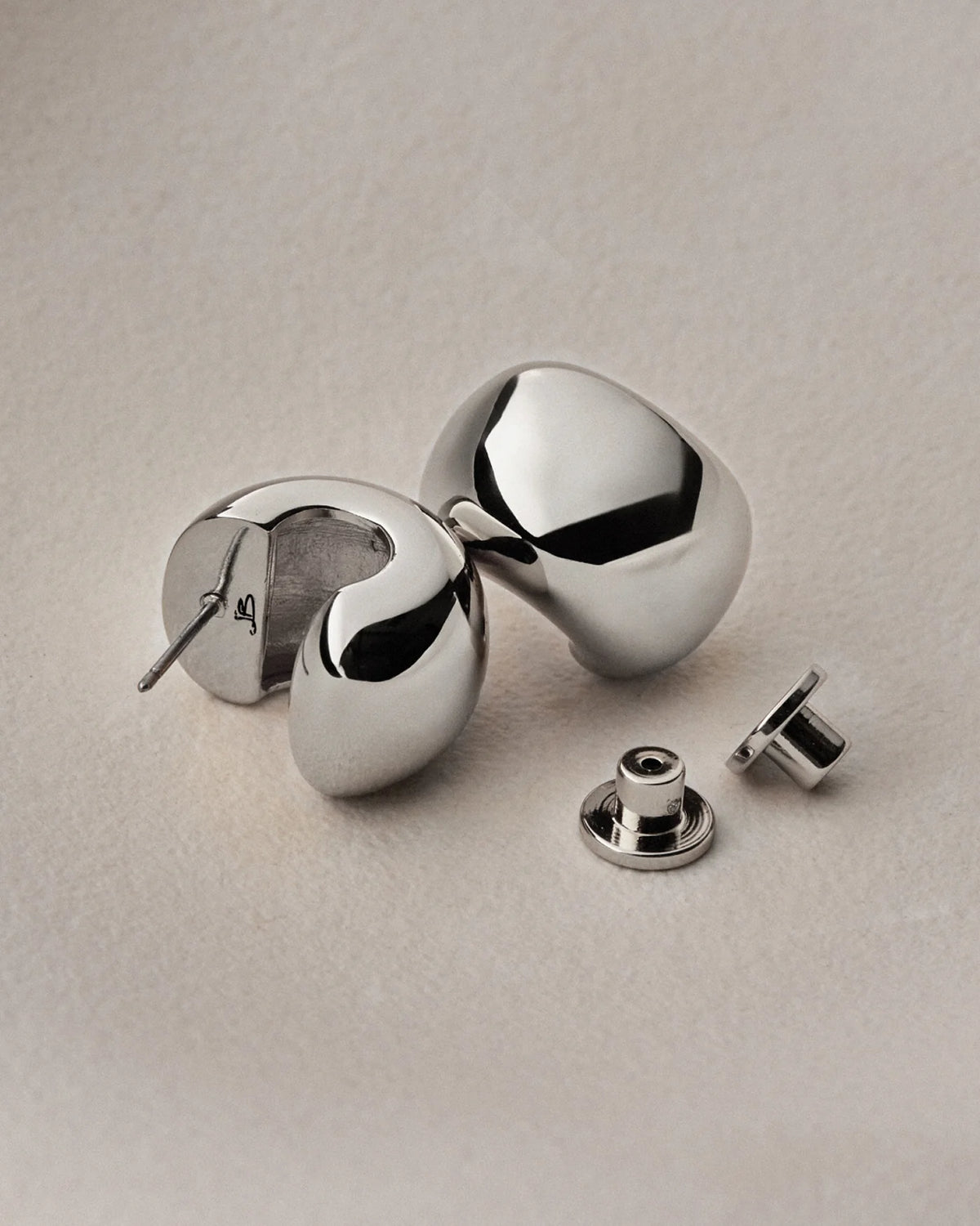 Small Gemma Hoop Earrings in Silver