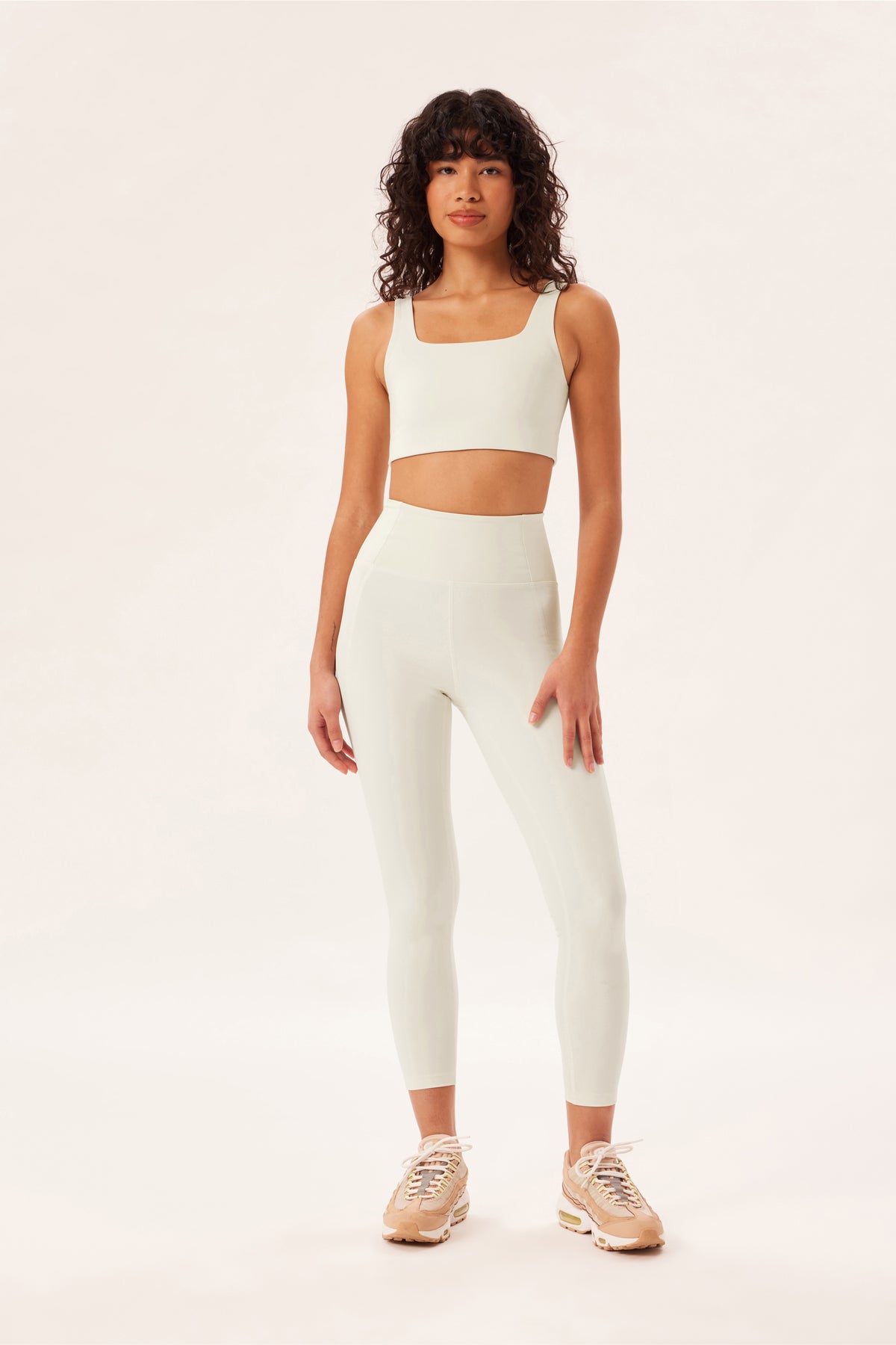 High-Rise Compressive Legging