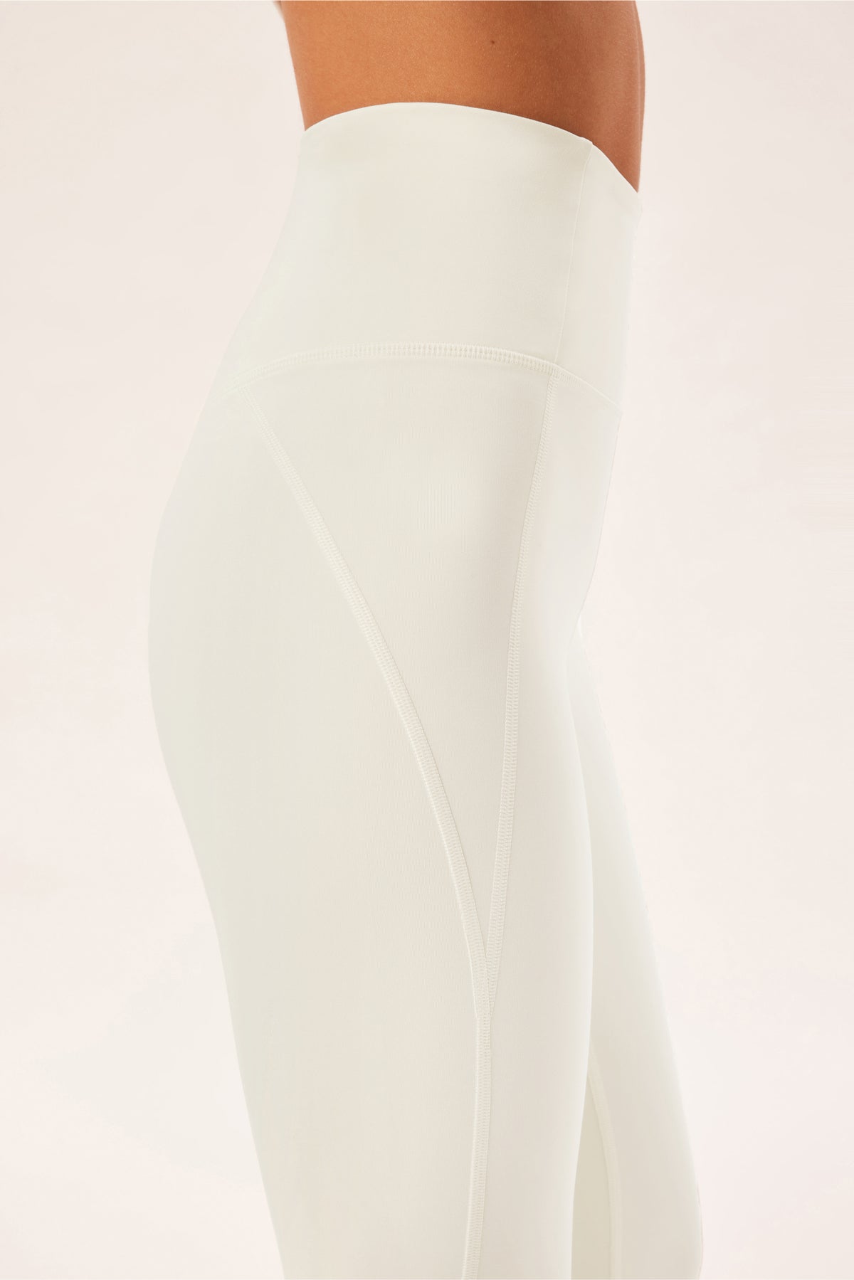 High-Rise Compressive Legging