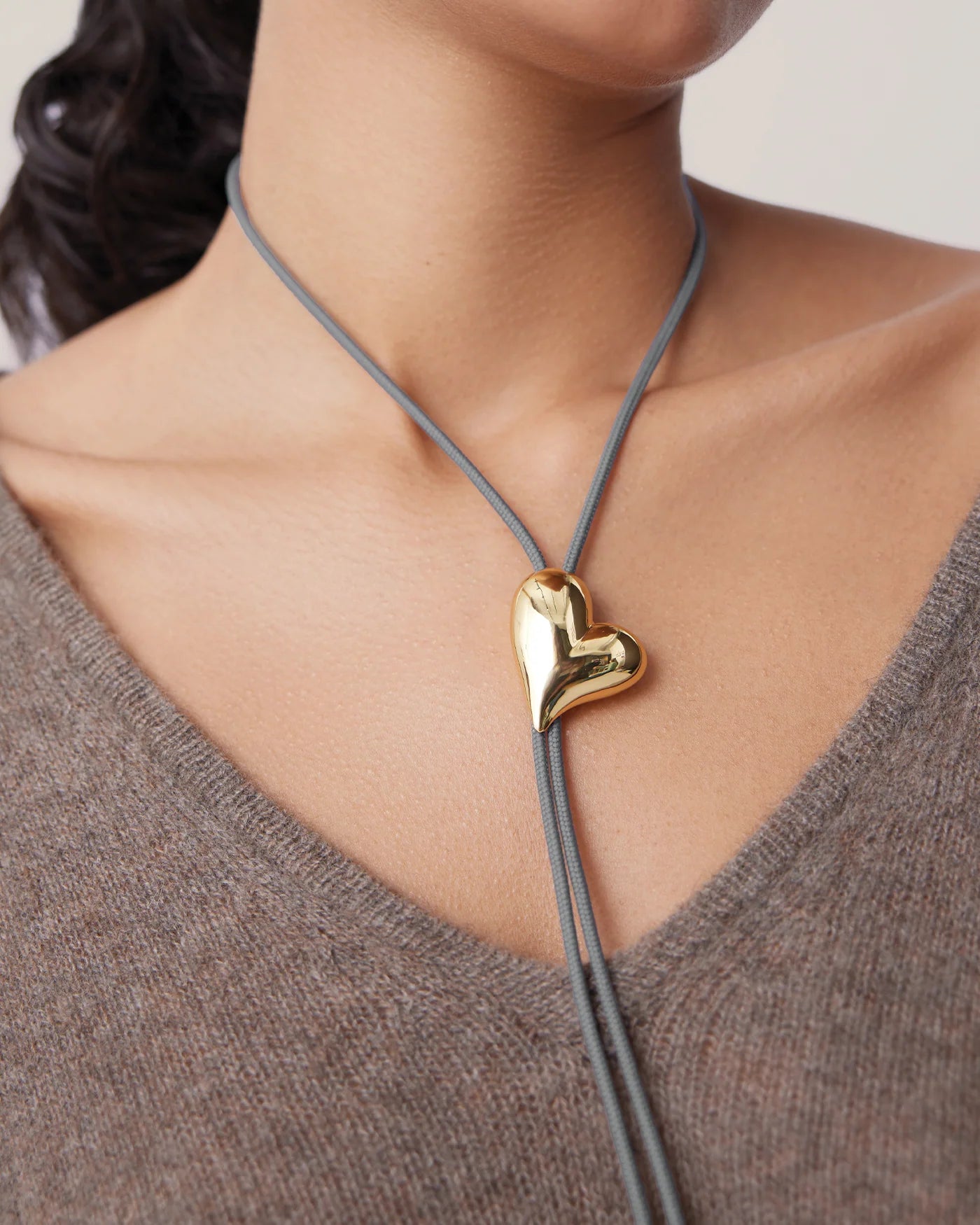 Art Heart Bolo Tie in Gold