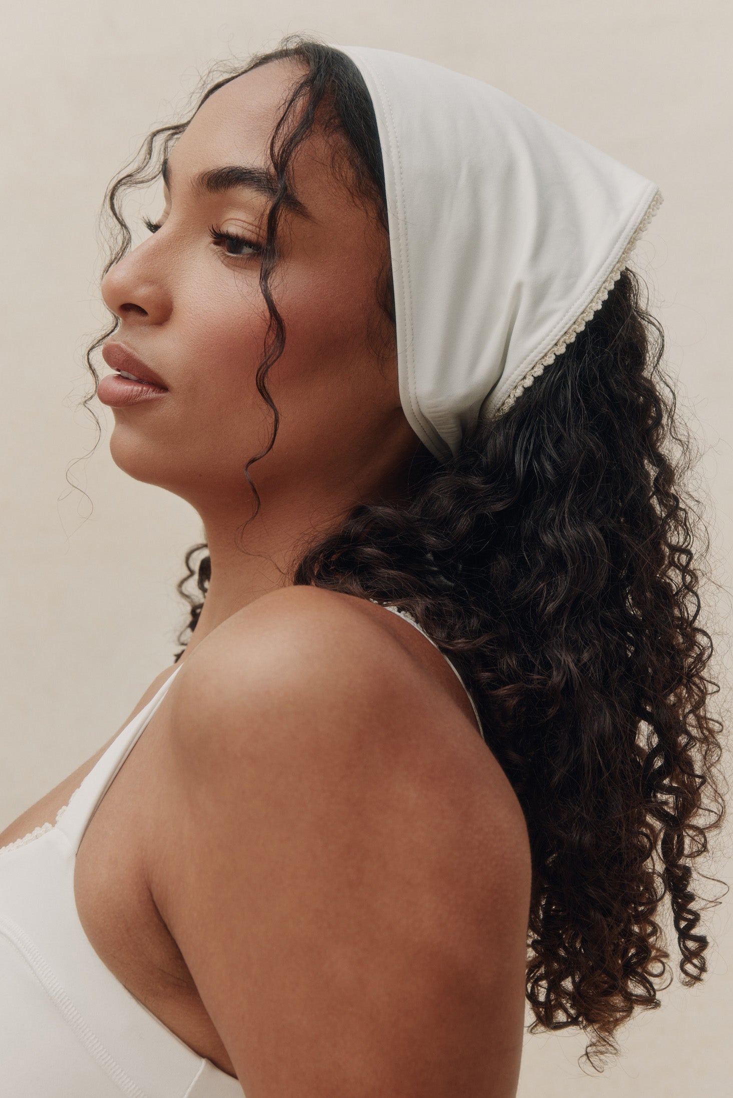 Lace Bandana in Panna