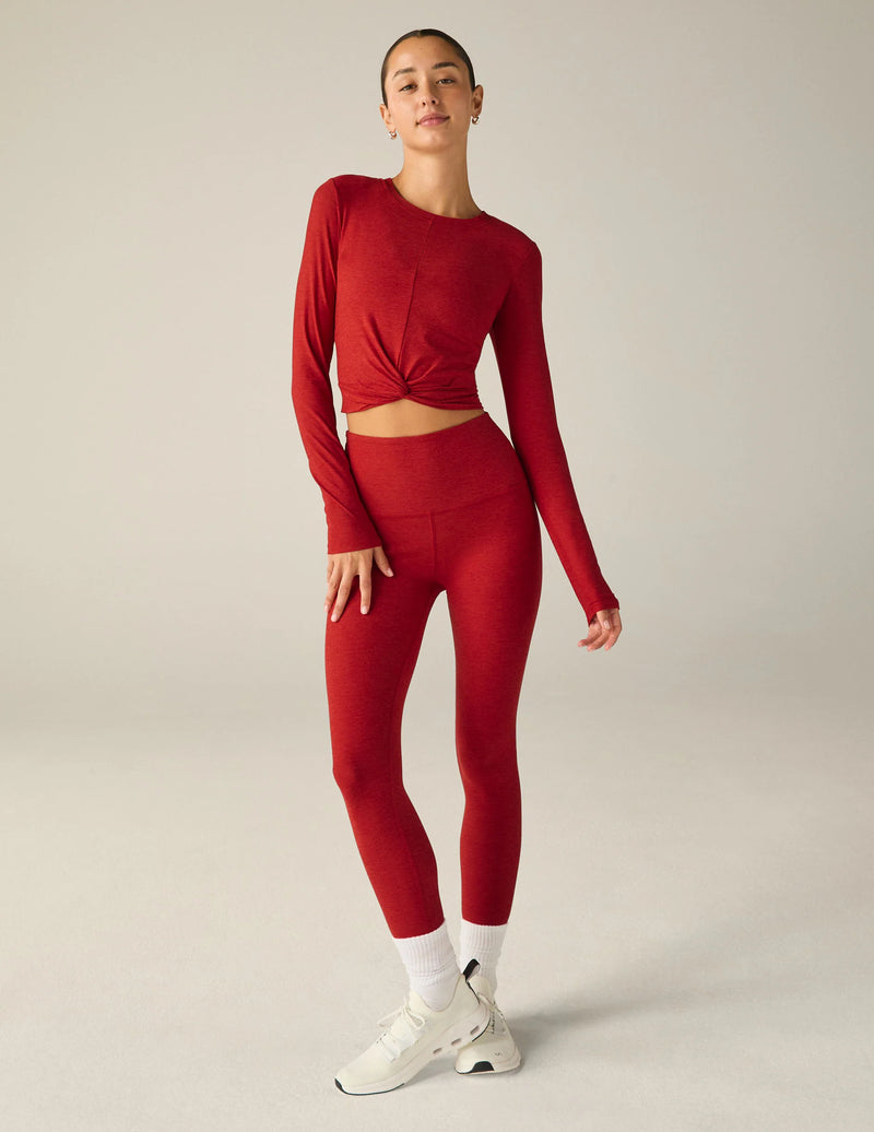 Featherweight Center Stage Cropped Long Sleeve Pullover