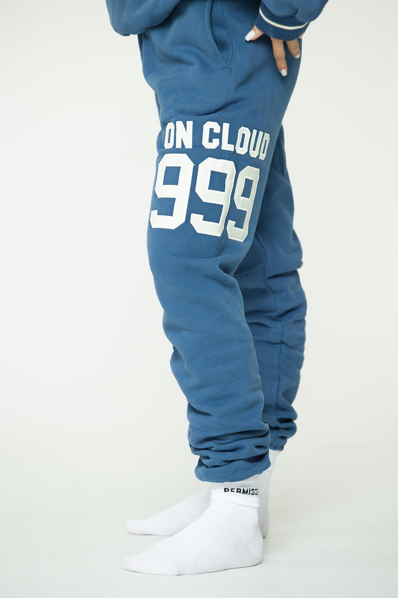 On Cloud Nine Sweatpants