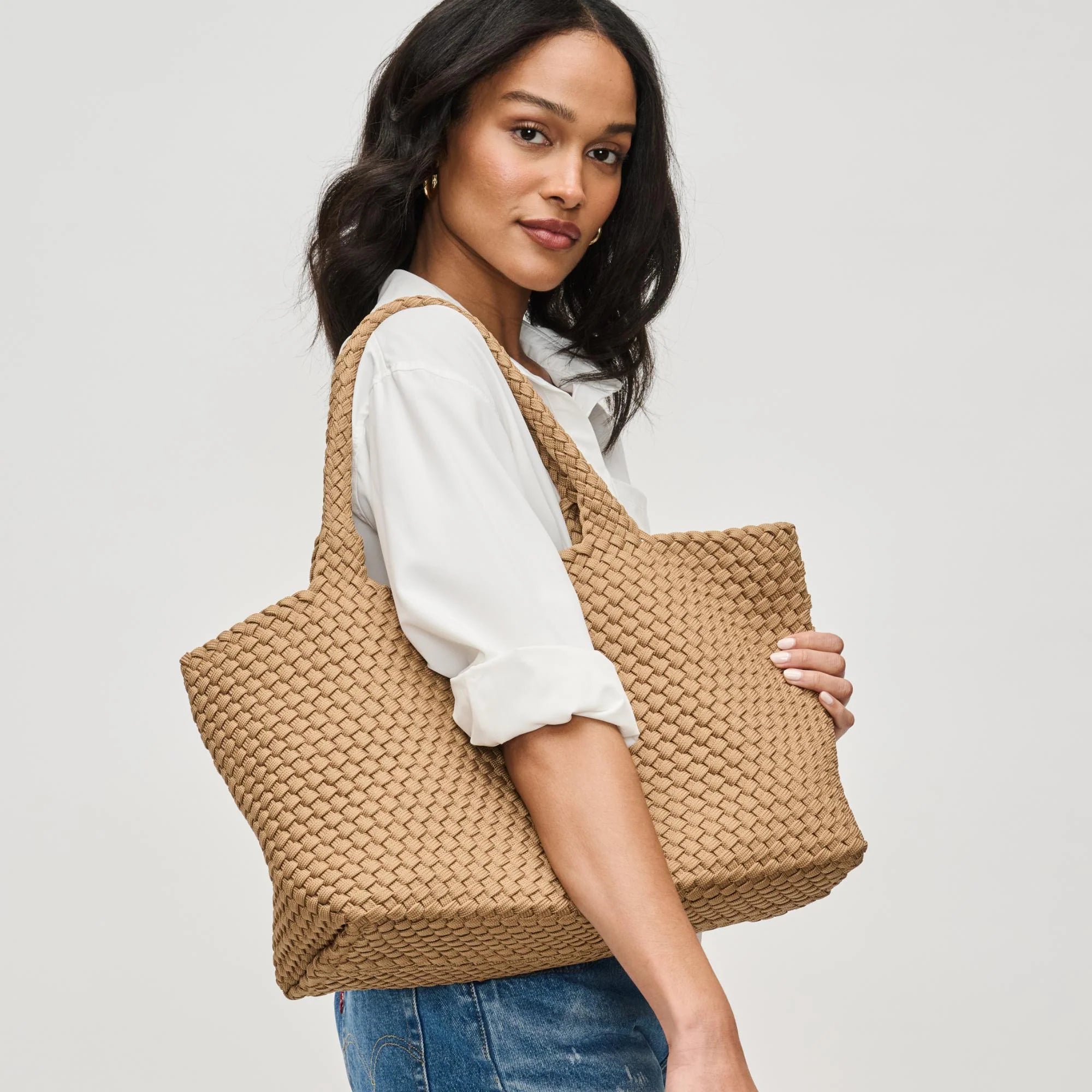 Sky's The Limit Large Tote in Nude