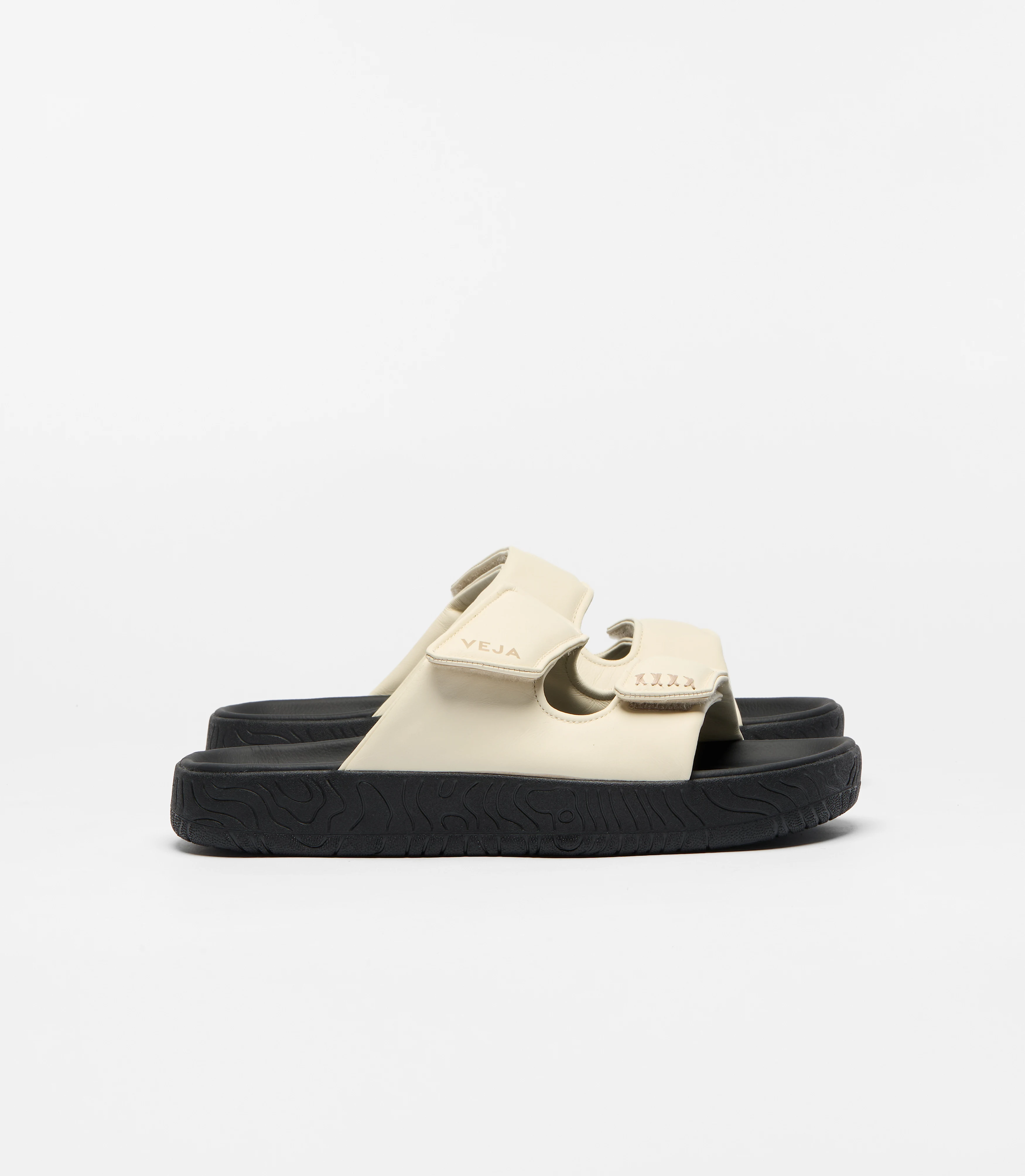 Etna Bold Leather Cashew