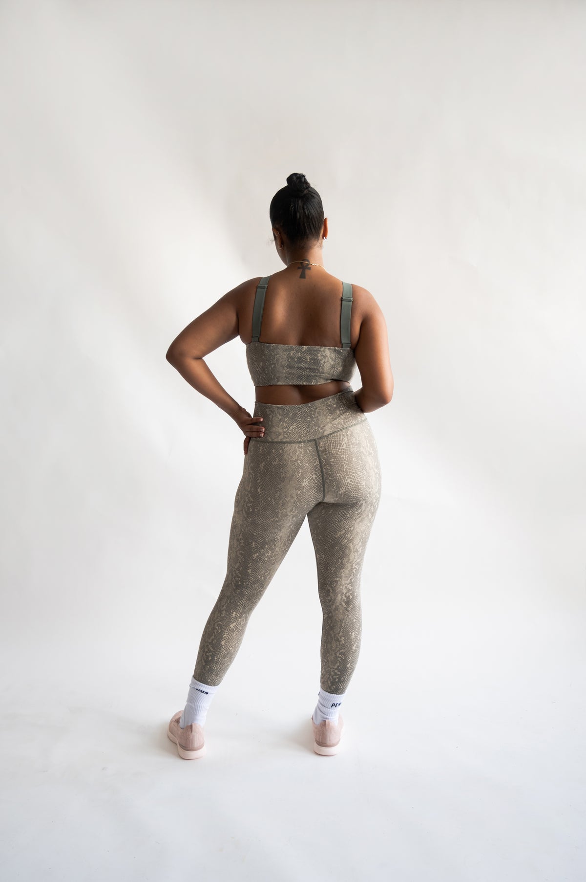 Luna Legging - Olive Viper